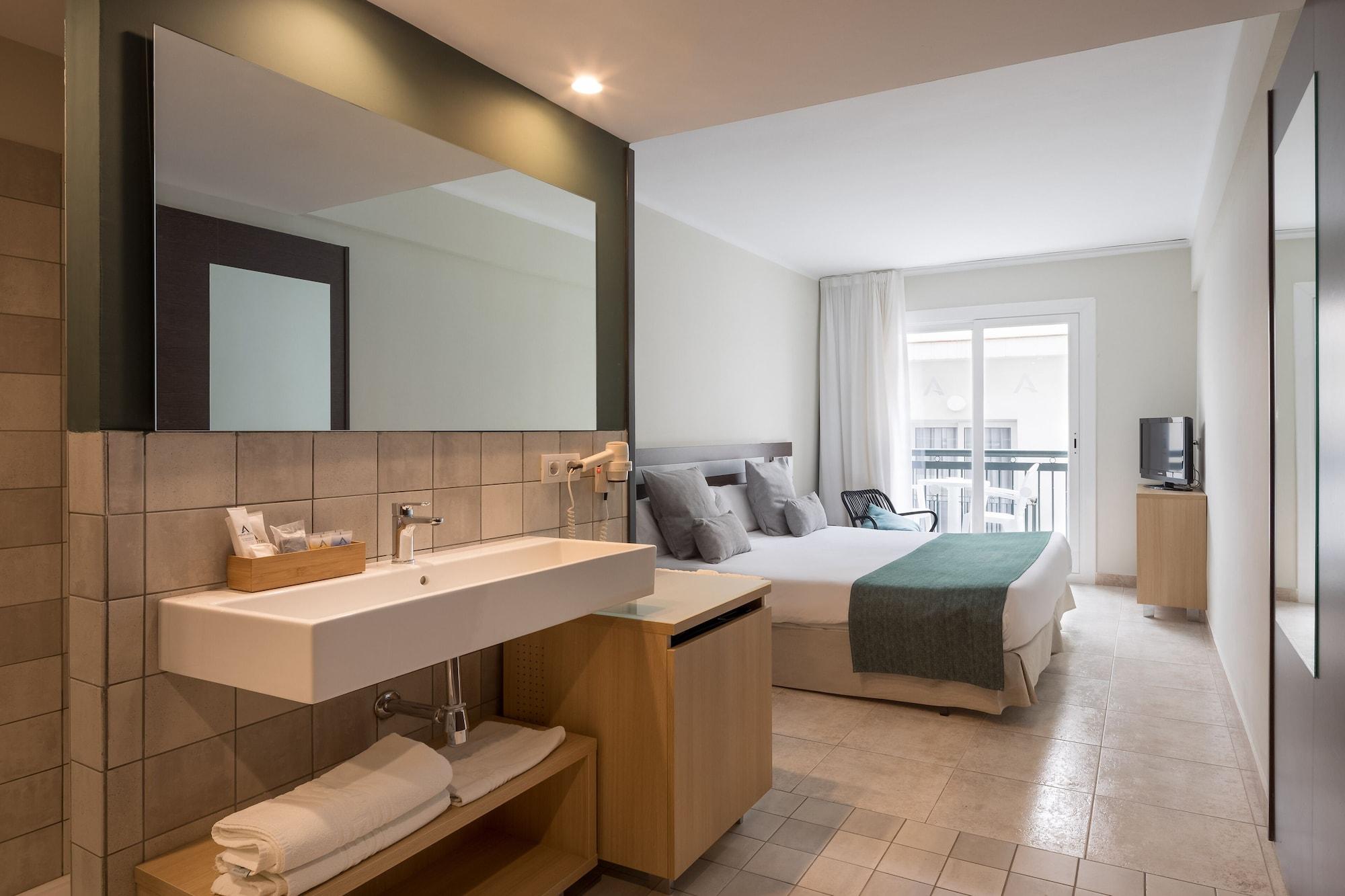 Aqua Bertran Park 4*