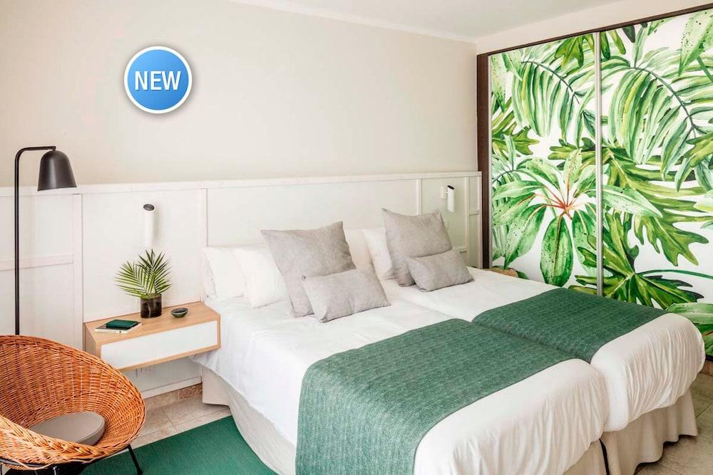 Aqua Bertran Park 4*
