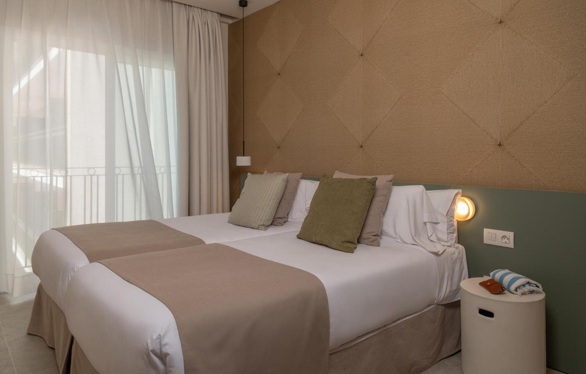 Aqua Bertran Park Hotel 4*